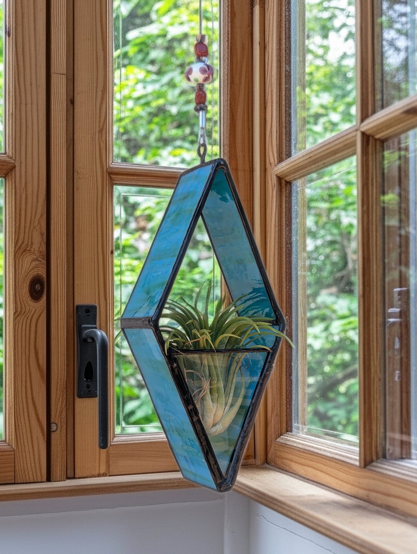 Diamond Air Plant Hanger